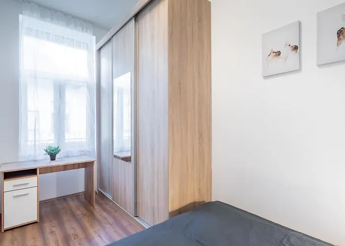 Apartment Cozy *top* Location *