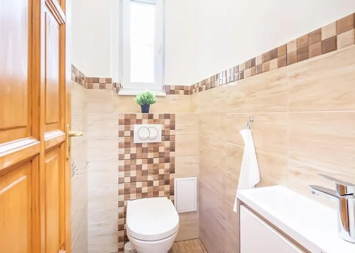 Cozy *top* Location * Budapest