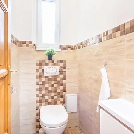 Cozy *top* Location * Budapest