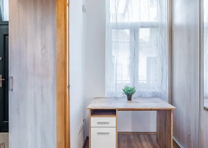 Cozy *top* Location